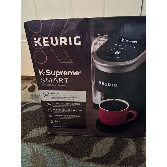 Keurig K-Supreme Smart Single Serve Coffee Maker in Black. RETAILS $119 - Picture 2 of 8